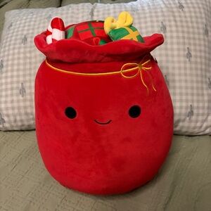 Lowell the Gift Bag Squishmallows